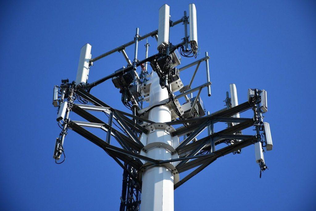 cellular tower, power, blue sky, technology, mobile, cell, radio, antenna, transmit, wire, transmitter, broadcast, metal, steel, phone, network, wireless, communication, sky, blue, white, blue phone, blue mobile, blue network, blue community, blue communication, blue radio, blue smartphone, nature, blue telephone, blue metal, blue power